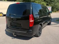 Gebraucht Hyundai H-1 170 PS (125 kW) 2010 Schwarz Van / Kleinbus