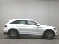 Gebraucht Mercedes GLC300de 306 PS (225 kW) 2022 Polarweiss SUV