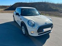 Usata Mini ONE 102 CV (75 kW) 2016 Beige Utilitaria