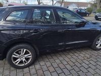 Gebraucht Volvo XC60 Momentum 190 PS (139 kW) 2017 Schwarz SUV