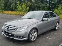 Gebraucht Mercedes C180 Elegance 156 PS (114 kW) 2011 Grau Limousine
