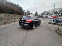 Gebraucht Ford Focus 101 PS (74 kW) 2013 Schwarz Kombi