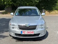 Gebraucht Skoda Superb 140 PS (102 kW) 2013 Grau Limousine
