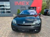 Gebraucht Renault Laguna GrandTour Bose Edition 150 PS (110 kW) 2011 Schwarz Kombi