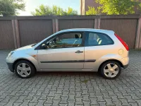 Gebraucht Ford Fiesta 60 PS (44 kW) 2006 Silber Kleinwagen