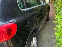 Gebraucht VW Tiguan 122 PS (89 kW) 2011 Schwarz SUV