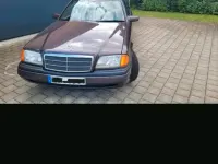 Gebraucht Mercedes C180 Classic 122 PS (89 kW) 1994 Braun Limousine