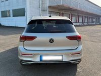 Gebraucht VW Golf VIII 110 PS (80 kW) 2023 Silber Limousine