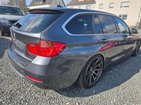 Gebraucht BMW 325 Luxury Line 218 PS (160 kW) 2014 Grau Kombi