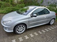 gebraucht Peugeot 206 CC 