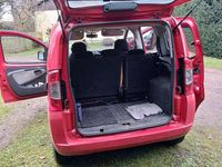 Gebraucht Fiat Qubo Dynamic 73 PS (53 kW) 2009 Rot Van / Kleinbus
