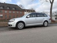 Gebraucht VW Golf VI 105 PS (77 kW) 2011 Silber Kleinwagen