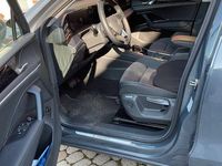 Gebraucht VW Tiguan 193 PS (141 kW) 2024 Grau SUV