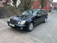 Second-hand Mercedes E270 177 CP (130 kW) 2004 Negru Berlinǎ