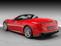 Second-hand Ferrari California 560 CP (411 kW) 2017 Roșu Cabrio