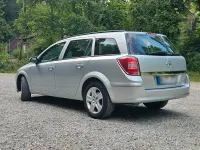 Gebraucht Opel Astra 90 PS (66 kW) 2009 Silber Kombi