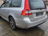 Gebraucht Volvo V70 120 PS (88 kW) 2016 Silber Kombi