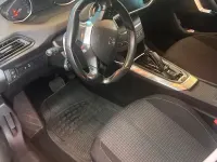 Gebraucht Peugeot 308 SW 131 PS (96 kW) 2020 Schwarz Kombi