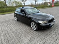 Gebraucht BMW 123 Advantage 204 PS (150 kW) 2001 Schwarz Kleinwagen