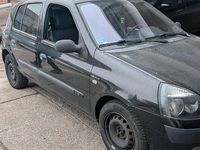 Brugt Renault Clio II 58 HK (42 kW) 2003 Sort Hatchback