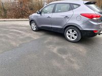 Gebraucht Hyundai Tucson 116 PS (85 kW) 2013 Grau SUV