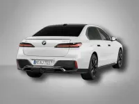 Gebraucht BMW 740 M Sport 299 PS (219 kW) 2025 Mineralweiss metallic Limousine
