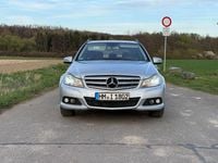 Gebraucht Mercedes C180 120 PS (88 kW) 2011 Silber Limousine