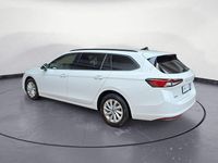 Gebraucht Skoda Superb Essence 150 PS (110 kW) 2025 Weiß Kombi