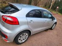 gebraucht Kia Rio 2015