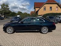 Gebraucht Mercedes E200 184 PS (135 kW) 2017 Blau Limousine