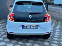 gebraucht Renault Twingo SCe 65 EditionCar PlayAllw-ReifenParktronikUSB