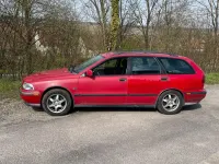 Gebraucht Volvo V40 163 PS (119 kW) 1999 Rot Kombi