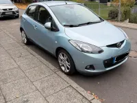 Usata Mazda 2 85 CV (62 kW) 2007 Blu Utilitaria