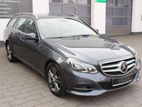 Gebraucht Mercedes E300 Avantgarde 204 PS (150 kW) 2014 Grau Kombi
