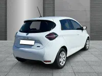 Używany Renault Zoe Equilibre 80 kW (109 KM) 2024 Biały Hatchback