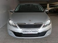 Gebraucht Peugeot 308 Active 131 PS (96 kW) 2015 Gris aluminium Kombi