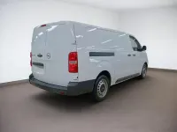 Usata Opel Vivaro 177 CV (130 kW) 2025 Bianco Monovolume