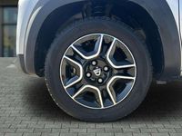 Gebraucht Dacia Spring Comfort Plus 59 kW (81 PS) 2022 Silbergrau Kleinwagen