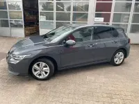 Gebraucht VW Golf VIII Life 150 PS (110 kW) 2025 Andere Limousine