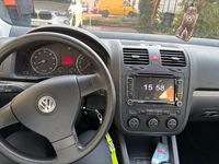 Gebraucht VW Golf V 115 PS (84 kW) 2006 Blau Kleinwagen