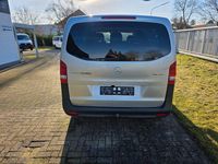 Gebraucht Mercedes Vito 163 PS (119 kW) 2022 Silber Van