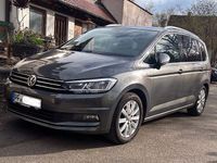 Gebraucht VW Touran Highline 150 PS (110 kW) 2017 Grau Van / Kleinbus