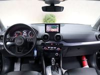 Gebraucht Audi Q2 Sport 150 PS (110 kW) 2017 Mythosschwarz SUV