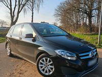 Gebraucht Mercedes B200 136 PS (100 kW) 2017 Schwarz Van / Kleinbus