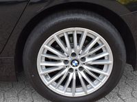gebraucht BMW 320 d xDrive Limousine Luxury Line Head-Up Shz