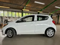 Używany Opel Karl Edition 75 KM (55 kW) 2016 Biały Hatchback