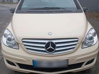 Gebraucht Mercedes B180 2007 Gelb Van / Kleinbus