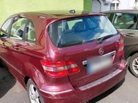Gebraucht Mercedes B160 95 PS (69 kW) 2010 Rot Van / Kleinbus