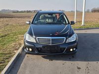 Gebraucht Mercedes C220 170 PS (125 kW) 2011 Schwarz Kombi