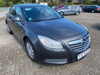 Gebraucht Opel Insignia Edition 116 PS (85 kW) 2010 Grau Limousine
